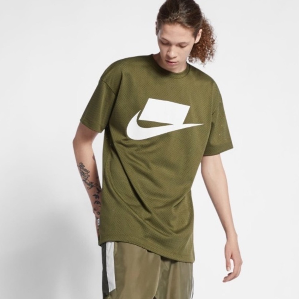 Nike Sportswear Blockout Logo Mesh Green jersey short sleeve T-shirt medium new
